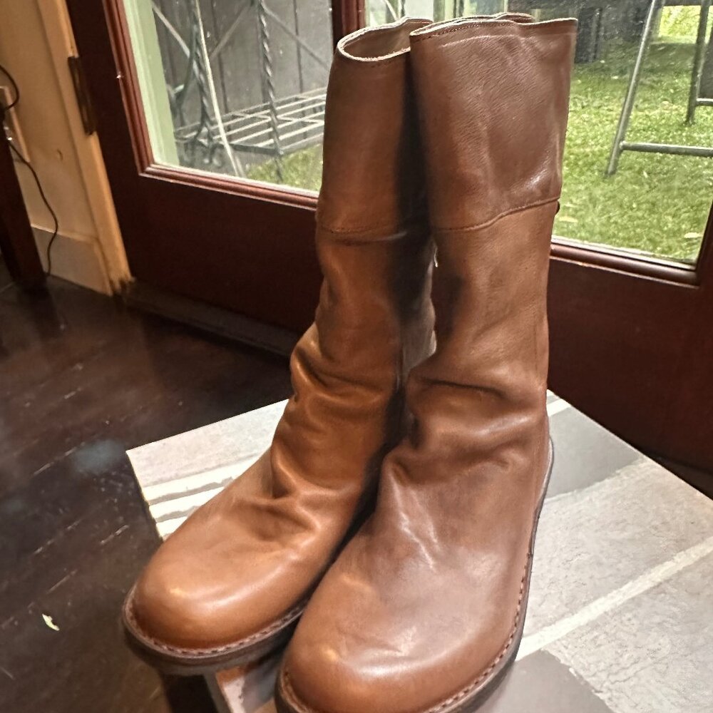 AUTH NIB Fiorentini & Baker Ella Boot Taupe Brown 38 but fits 9/9.5